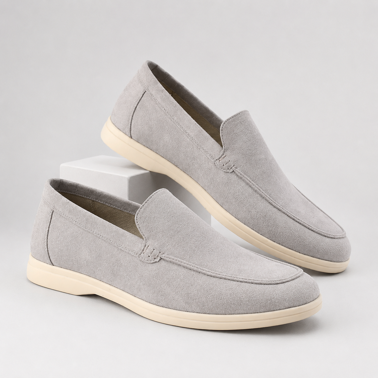 PRACTS Suede Loafers SE